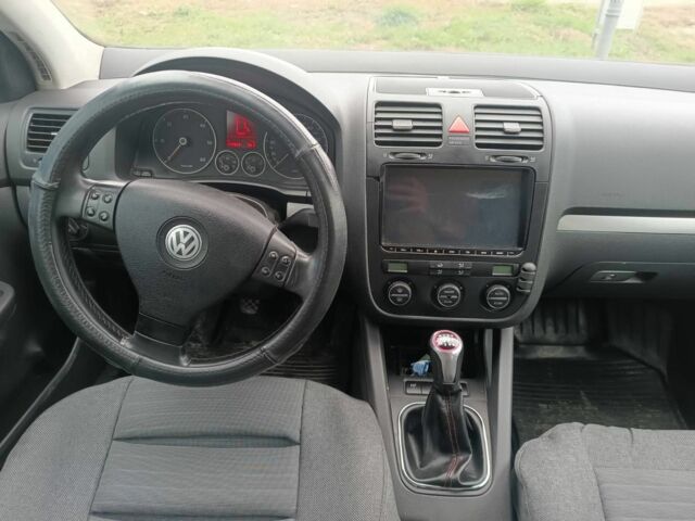 Синий Фольксваген Гольф, объемом двигателя 2 л и пробегом 337 тыс. км за 4500 $, фото 9 на Automoto.ua