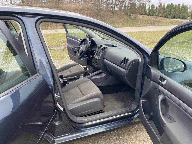 Синій Фольксваген Гольф, об'ємом двигуна 1.6 л та пробігом 173 тис. км за 6650 $, фото 11 на Automoto.ua