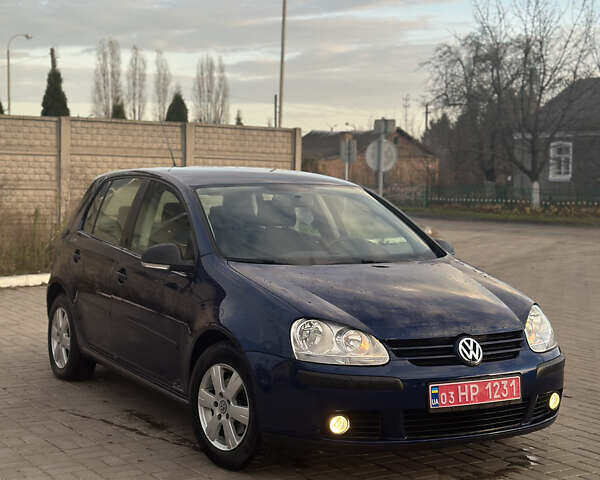 Синий Фольксваген Гольф, объемом двигателя 1.6 л и пробегом 206 тыс. км за 5950 $, фото 58 на Automoto.ua