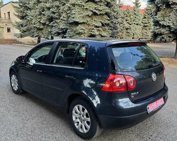 Синий Фольксваген Гольф, объемом двигателя 1.6 л и пробегом 204 тыс. км за 5800 $, фото 3 на Automoto.ua