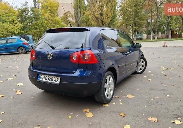 Синий Фольксваген Гольф, объемом двигателя 1.6 л и пробегом 275 тыс. км за 4000 $, фото 7 на Automoto.ua