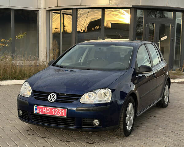 Синий Фольксваген Гольф, объемом двигателя 1.6 л и пробегом 206 тыс. км за 5950 $, фото 73 на Automoto.ua