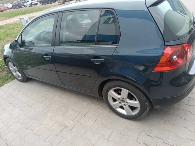 Синий Фольксваген Гольф, объемом двигателя 2 л и пробегом 337 тыс. км за 4500 $, фото 4 на Automoto.ua