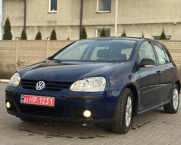 Синий Фольксваген Гольф, объемом двигателя 1.6 л и пробегом 206 тыс. км за 5950 $, фото 53 на Automoto.ua