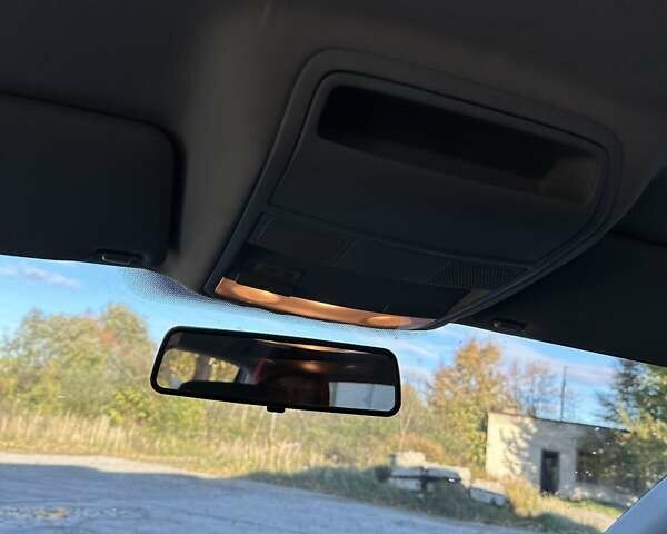 Синий Фольксваген Гольф, объемом двигателя 1.6 л и пробегом 206 тыс. км за 6200 $, фото 28 на Automoto.ua