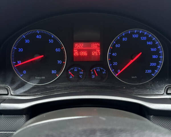 Синий Фольксваген Гольф, объемом двигателя 1.39 л и пробегом 261 тыс. км за 4750 $, фото 14 на Automoto.ua