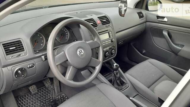 Синій Фольксваген Гольф, об'ємом двигуна 1.4 л та пробігом 184 тис. км за 5400 $, фото 10 на Automoto.ua