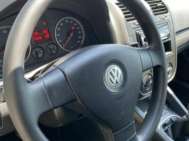 Синій Фольксваген Гольф, об'ємом двигуна 1.4 л та пробігом 204 тис. км за 5499 $, фото 4 на Automoto.ua