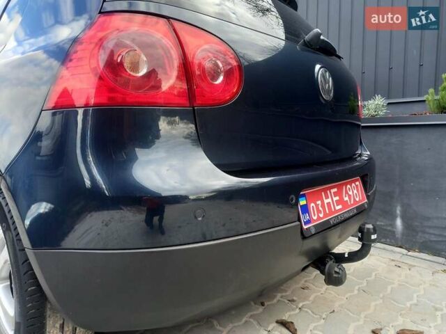 Синий Фольксваген Гольф, объемом двигателя 1.6 л и пробегом 206 тыс. км за 6300 $, фото 14 на Automoto.ua