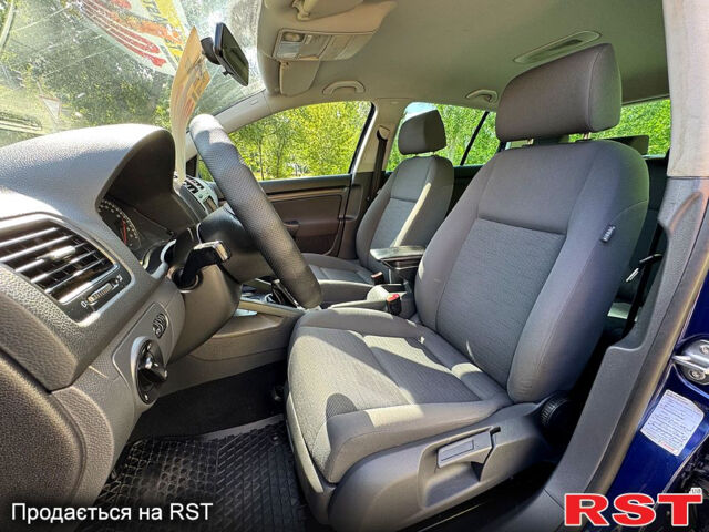 Синій Фольксваген Гольф, об'ємом двигуна 1.4 л та пробігом 245 тис. км за 6400 $, фото 6 на Automoto.ua