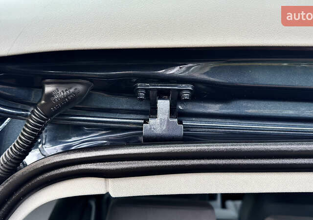 Синий Фольксваген Гольф, объемом двигателя 1.6 л и пробегом 154 тыс. км за 6346 $, фото 20 на Automoto.ua