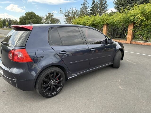 Синий Фольксваген Гольф, объемом двигателя 2 л и пробегом 317 тыс. км за 4800 $, фото 2 на Automoto.ua