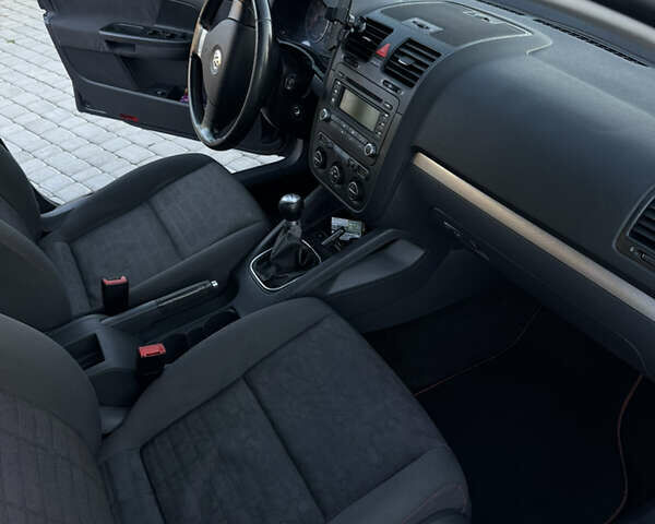 Синий Фольксваген Гольф, объемом двигателя 1.4 л и пробегом 180 тыс. км за 5500 $, фото 14 на Automoto.ua