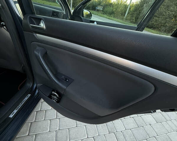 Синій Фольксваген Гольф, об'ємом двигуна 1.4 л та пробігом 183 тис. км за 5300 $, фото 17 на Automoto.ua