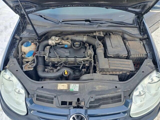 Синий Фольксваген Гольф, объемом двигателя 1.9 л и пробегом 290 тыс. км за 4500 $, фото 7 на Automoto.ua