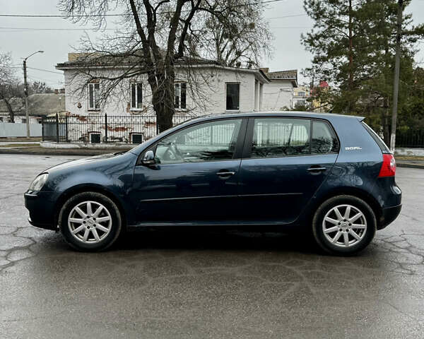Синий Фольксваген Гольф, объемом двигателя 1.4 л и пробегом 252 тыс. км за 6500 $, фото 4 на Automoto.ua