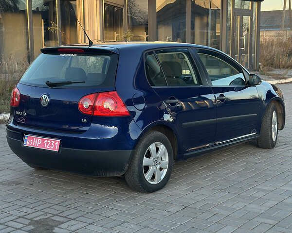 Синий Фольксваген Гольф, объемом двигателя 1.6 л и пробегом 206 тыс. км за 5950 $, фото 26 на Automoto.ua