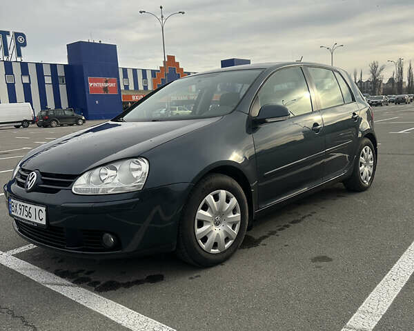 Синий Фольксваген Гольф, объемом двигателя 1.39 л и пробегом 315 тыс. км за 6000 $, фото 1 на Automoto.ua