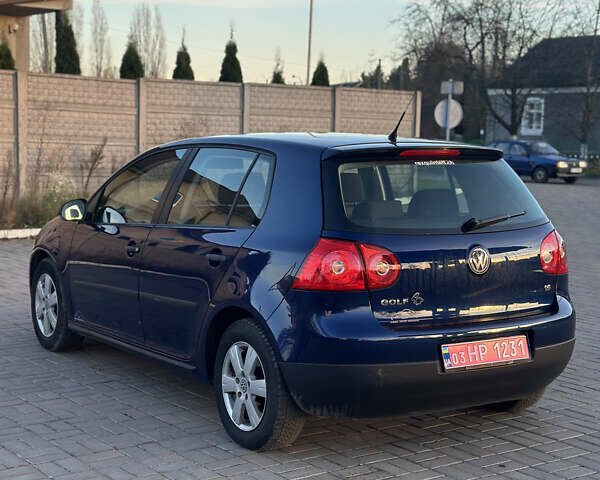 Синий Фольксваген Гольф, объемом двигателя 1.6 л и пробегом 206 тыс. км за 5950 $, фото 46 на Automoto.ua