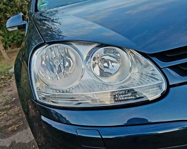 Синий Фольксваген Гольф, объемом двигателя 1.6 л и пробегом 178 тыс. км за 6700 $, фото 5 на Automoto.ua