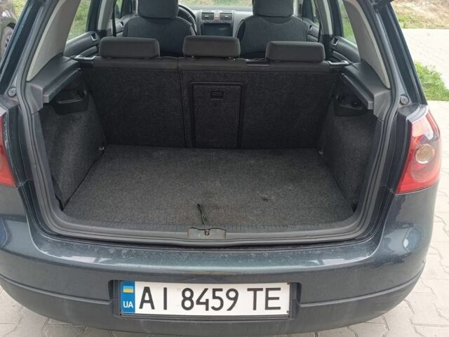 Синий Фольксваген Гольф, объемом двигателя 2 л и пробегом 337 тыс. км за 4500 $, фото 12 на Automoto.ua