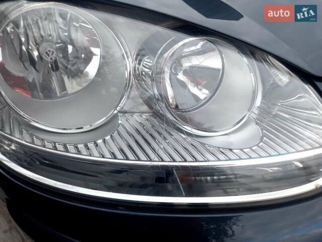 Синий Фольксваген Гольф, объемом двигателя 1.6 л и пробегом 206 тыс. км за 6300 $, фото 66 на Automoto.ua