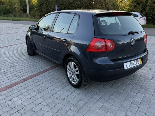 Синий Фольксваген Гольф, объемом двигателя 1.4 л и пробегом 180 тыс. км за 5650 $, фото 3 на Automoto.ua