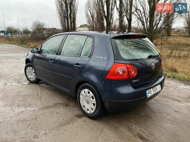 Синій Фольксваген Гольф, об'ємом двигуна 1.39 л та пробігом 309 тис. км за 4400 $, фото 4 на Automoto.ua