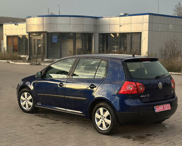 Синий Фольксваген Гольф, объемом двигателя 1.6 л и пробегом 206 тыс. км за 5950 $, фото 60 на Automoto.ua