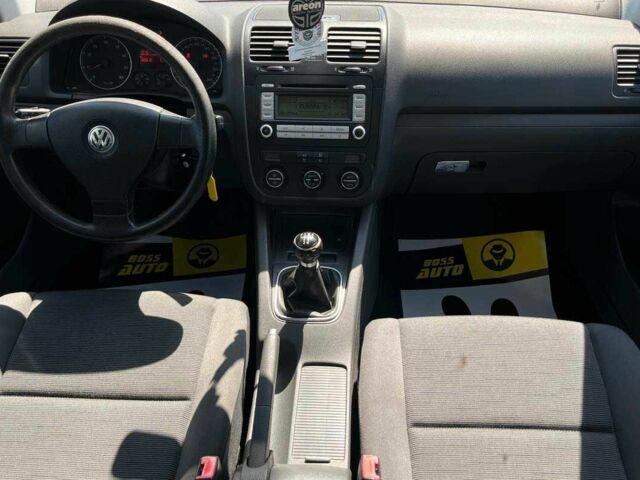 Синий Фольксваген Гольф, объемом двигателя 1.6 л и пробегом 188 тыс. км за 5500 $, фото 15 на Automoto.ua