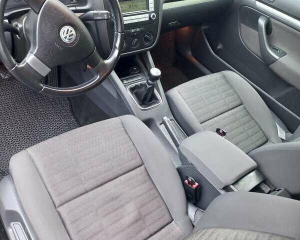 Синий Фольксваген Гольф, объемом двигателя 1.6 л и пробегом 232 тыс. км за 5200 $, фото 15 на Automoto.ua