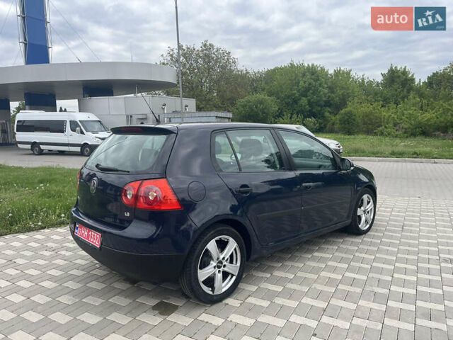 Синій Фольксваген Гольф, об'ємом двигуна 1.6 л та пробігом 228 тис. км за 5650 $, фото 2 на Automoto.ua