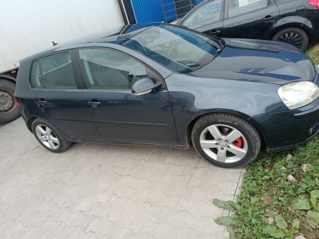 Синий Фольксваген Гольф, объемом двигателя 2 л и пробегом 337 тыс. км за 4500 $, фото 2 на Automoto.ua