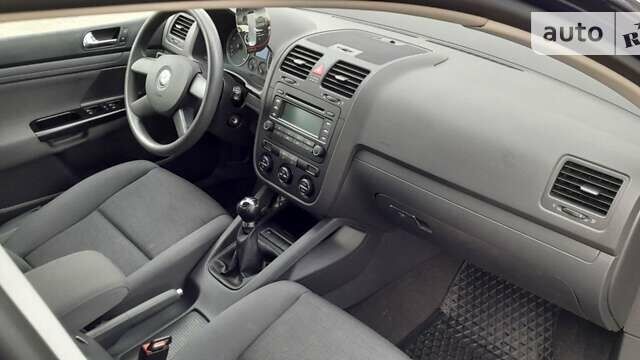 Синій Фольксваген Гольф, об'ємом двигуна 1.4 л та пробігом 184 тис. км за 5400 $, фото 8 на Automoto.ua