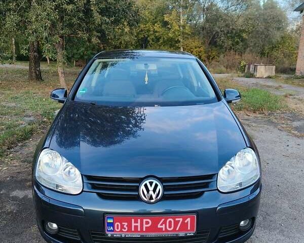 Синий Фольксваген Гольф, объемом двигателя 1.6 л и пробегом 178 тыс. км за 6700 $, фото 8 на Automoto.ua