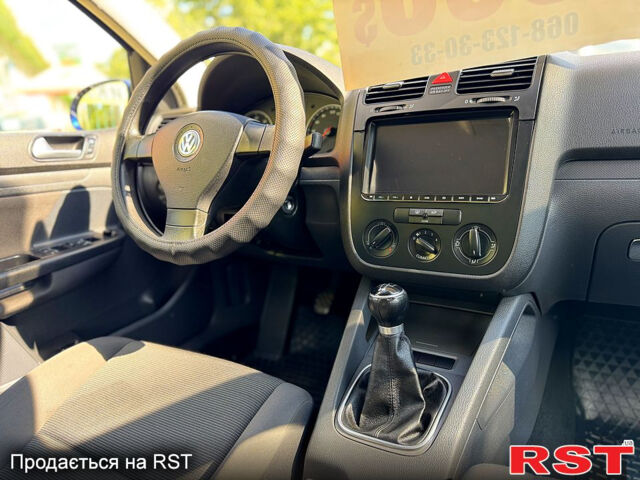 Синій Фольксваген Гольф, об'ємом двигуна 1.4 л та пробігом 245 тис. км за 6400 $, фото 8 на Automoto.ua