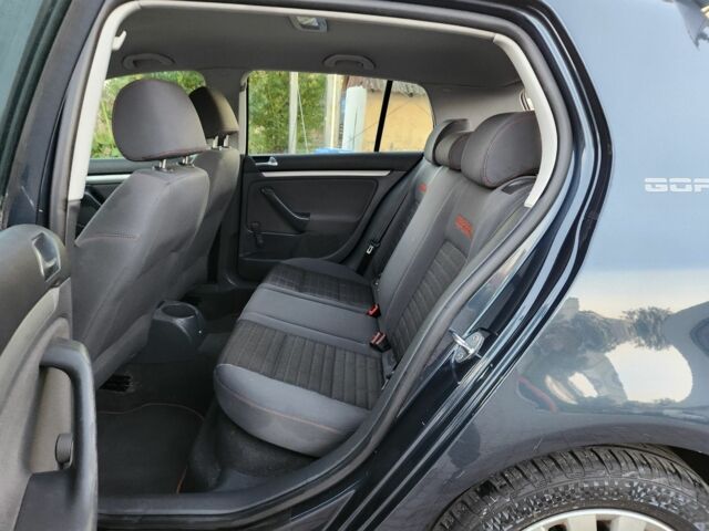 Синий Фольксваген Гольф, объемом двигателя 1.4 л и пробегом 240 тыс. км за 4599 $, фото 6 на Automoto.ua