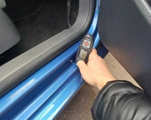 Синий Фольксваген Гольф, объемом двигателя 1.4 л и пробегом 212 тыс. км за 4999 $, фото 69 на Automoto.ua