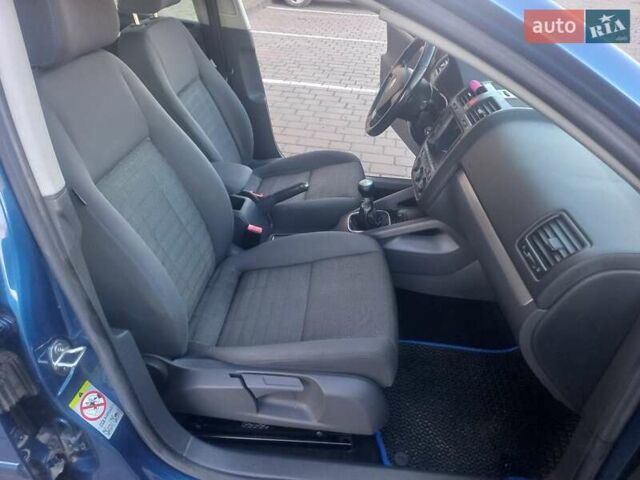 Синий Фольксваген Гольф, объемом двигателя 1.6 л и пробегом 250 тыс. км за 5700 $, фото 34 на Automoto.ua