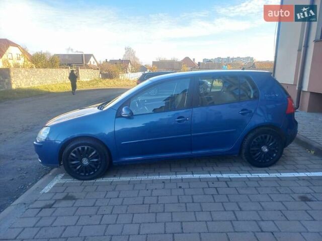 Синий Фольксваген Гольф, объемом двигателя 1.6 л и пробегом 250 тыс. км за 5700 $, фото 8 на Automoto.ua