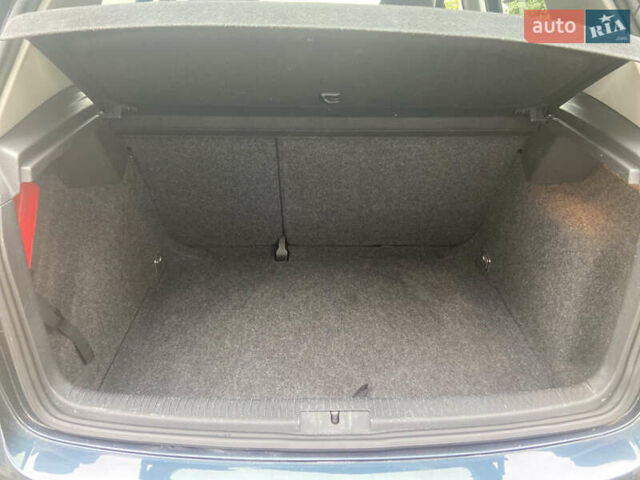 Синій Фольксваген Гольф, об'ємом двигуна 1.4 л та пробігом 236 тис. км за 5750 $, фото 23 на Automoto.ua