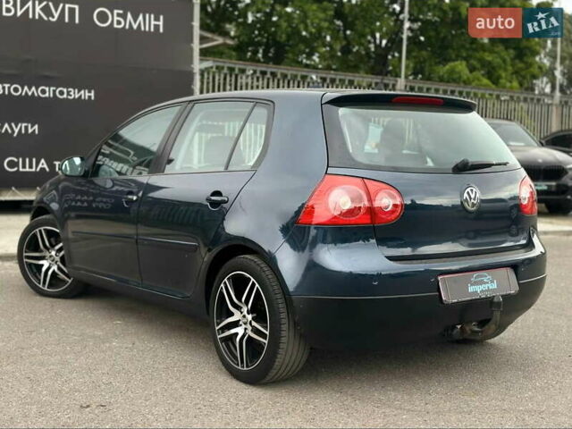 Синий Фольксваген Гольф, объемом двигателя 1.4 л и пробегом 210 тыс. км за 6600 $, фото 5 на Automoto.ua