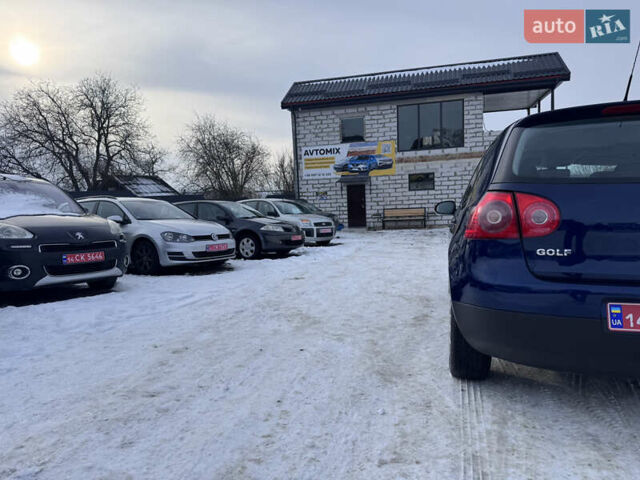Синій Фольксваген Гольф, об'ємом двигуна 1.4 л та пробігом 240 тис. км за 5790 $, фото 28 на Automoto.ua