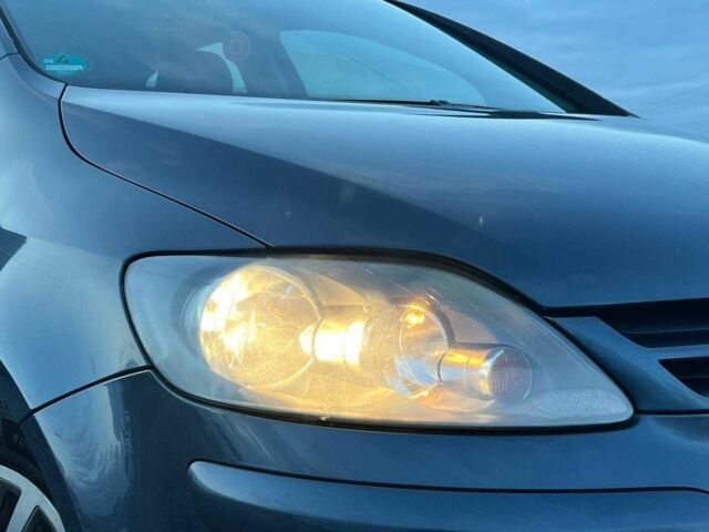 Синий Фольксваген Гольф, объемом двигателя 1.4 л и пробегом 170 тыс. км за 5290 $, фото 12 на Automoto.ua