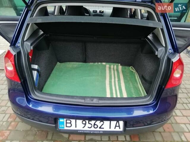 Синій Фольксваген Гольф, об'ємом двигуна 1.6 л та пробігом 290 тис. км за 6400 $, фото 2 на Automoto.ua