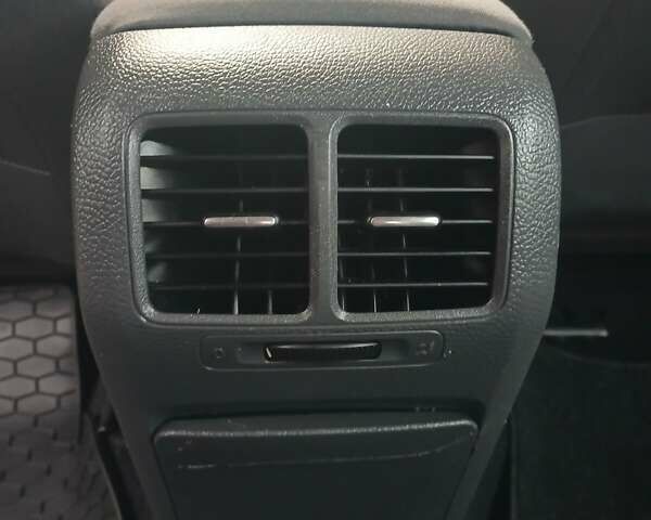 Синий Фольксваген Гольф, объемом двигателя 1.4 л и пробегом 212 тыс. км за 4999 $, фото 35 на Automoto.ua