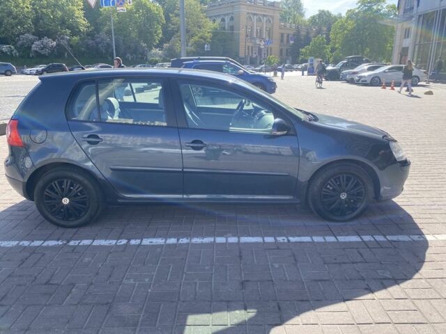 Синий Фольксваген Гольф, объемом двигателя 1.4 л и пробегом 258 тыс. км за 5450 $, фото 8 на Automoto.ua