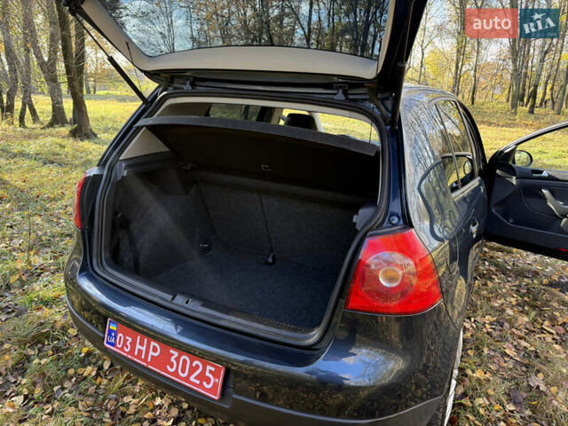 Синій Фольксваген Гольф, об'ємом двигуна 1.4 л та пробігом 192 тис. км за 6600 $, фото 27 на Automoto.ua