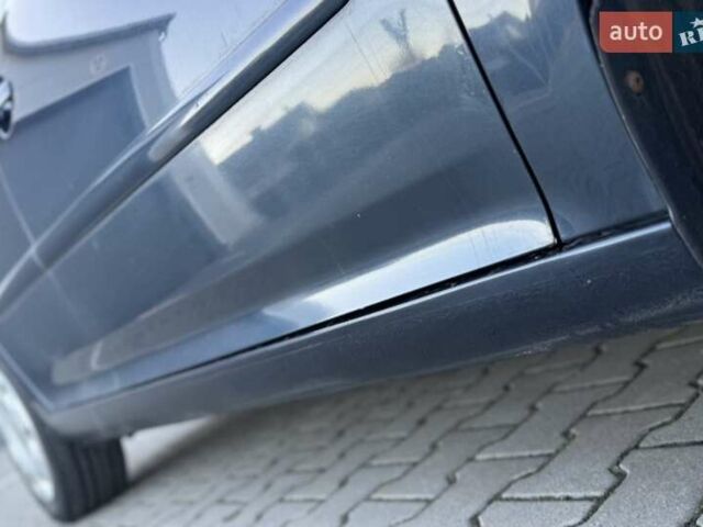 Синий Фольксваген Гольф, объемом двигателя 1.4 л и пробегом 185 тыс. км за 5650 $, фото 22 на Automoto.ua