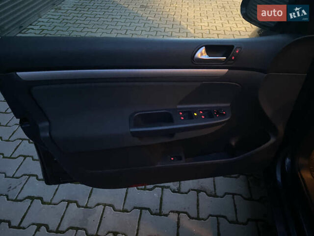 Синій Фольксваген Гольф, об'ємом двигуна 1.6 л та пробігом 239 тис. км за 6300 $, фото 27 на Automoto.ua